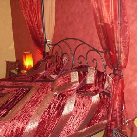 Maison Charmante Avec 4 Thematiques Au Coeur Du Pays De Jeanne D'arc - Fr-1-585-149 *